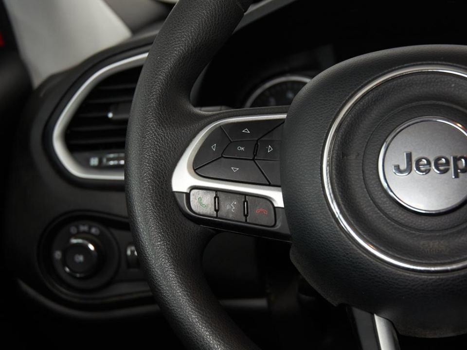 imagen swiper vehículo 12