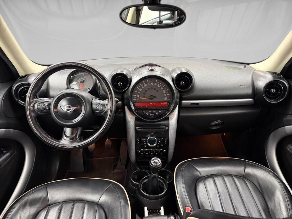 imagen swiper vehículo 7