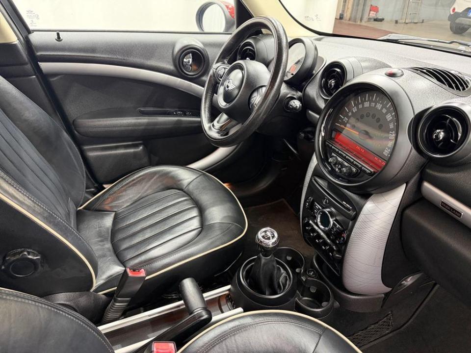 imagen swiper vehículo 11