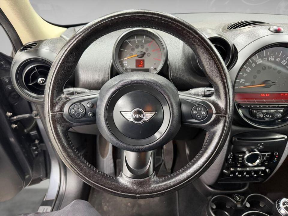 imagen swiper vehículo 13