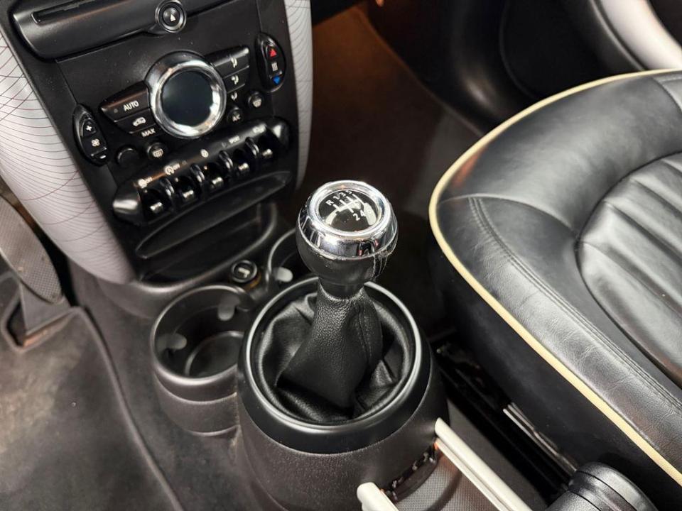 imagen swiper vehículo 18