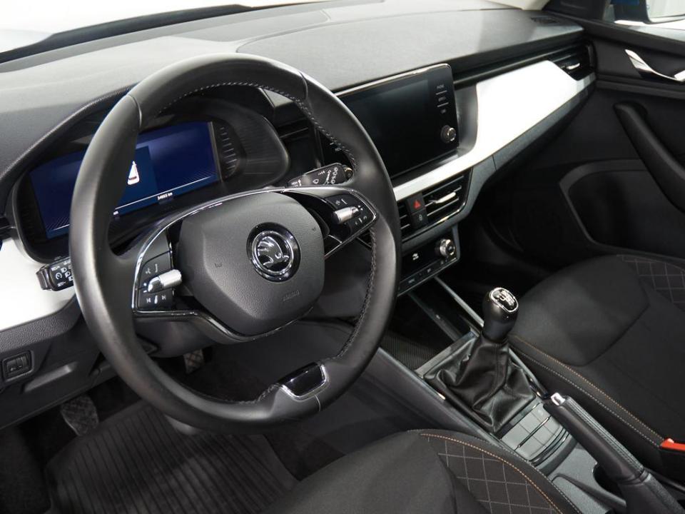 imagen swiper vehículo 9