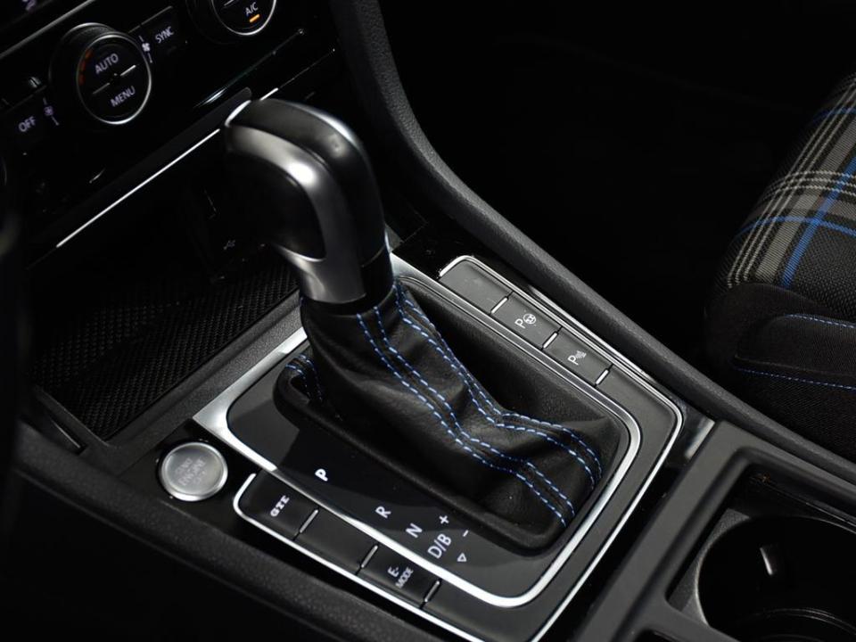 imagen swiper vehículo 13