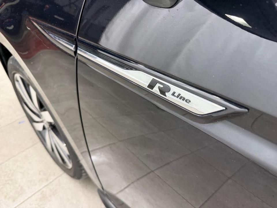 imagen swiper vehículo 15