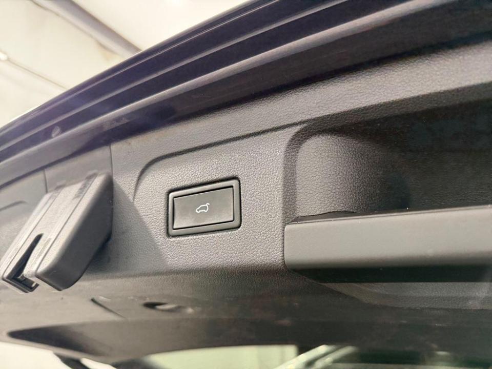 imagen swiper vehículo 16