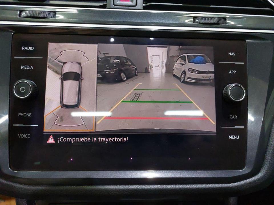 imagen swiper vehículo 12