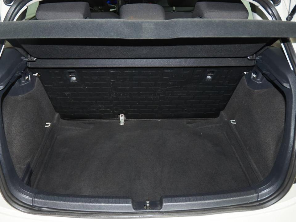 imagen swiper vehículo 7