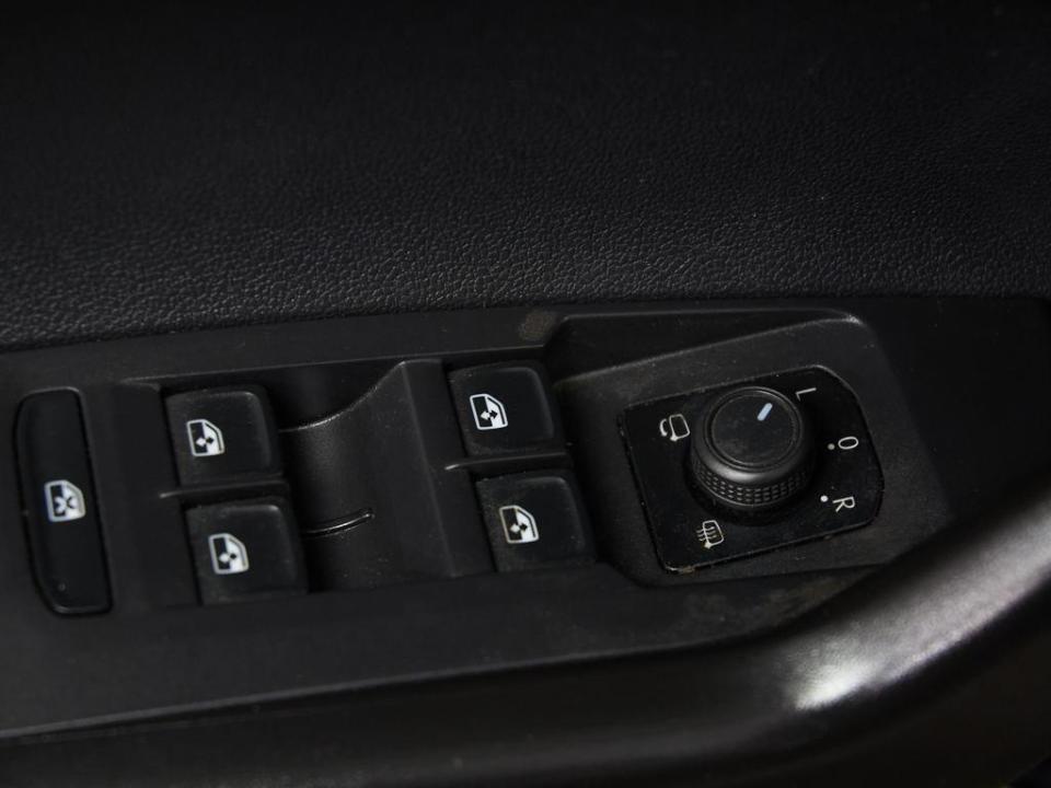 imagen swiper vehículo 14