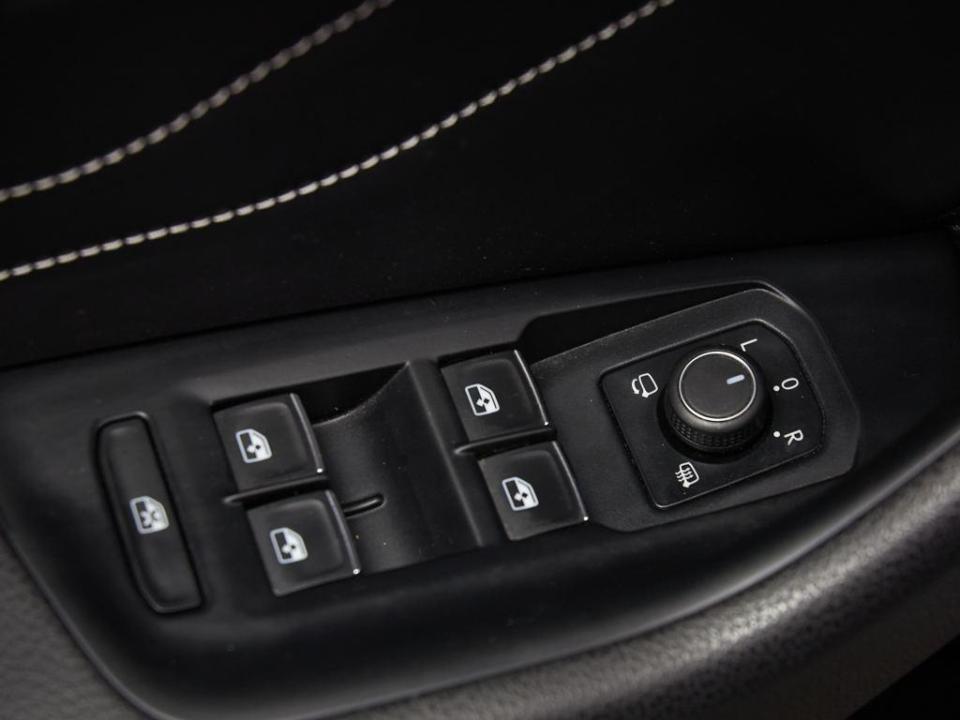 imagen swiper vehículo 14