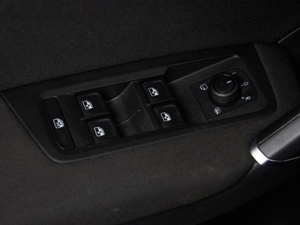 imagen swiper vehículo 15