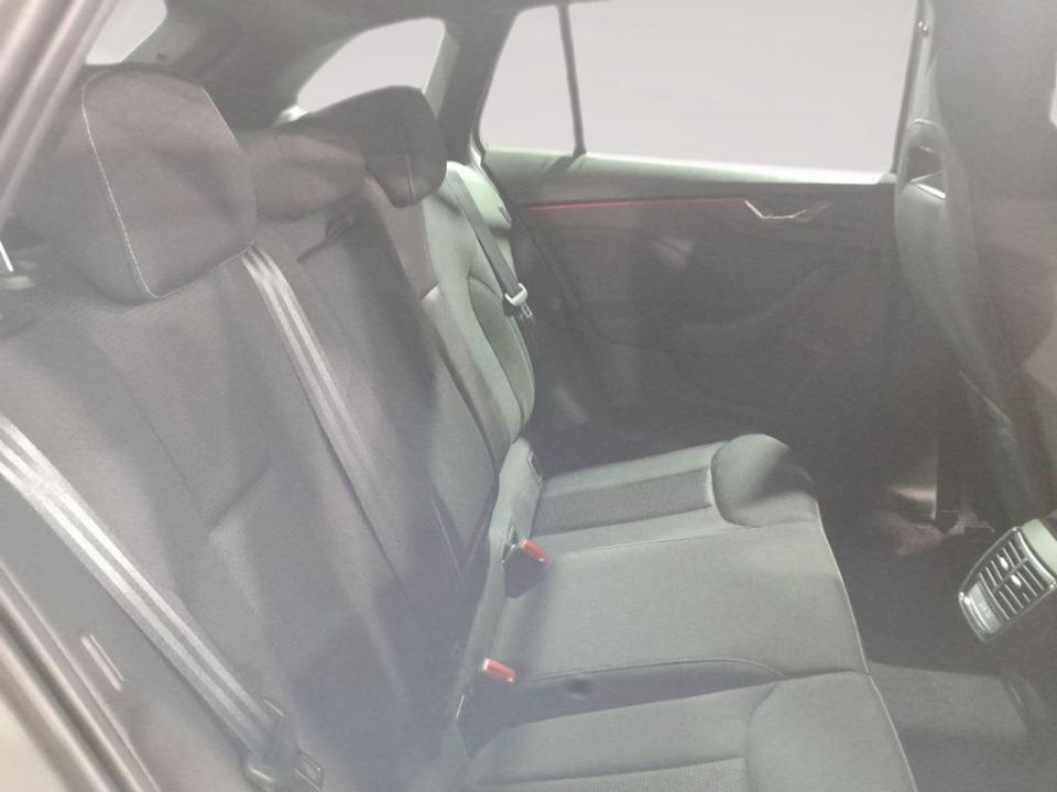 imagen swiper vehículo 6