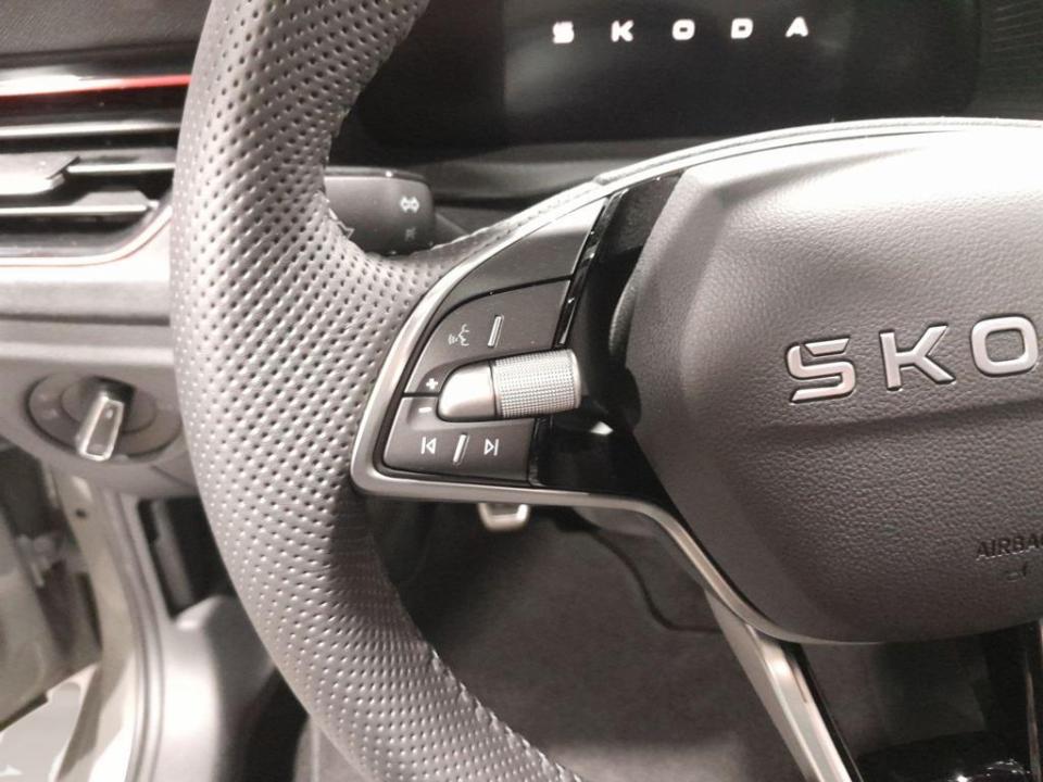 imagen swiper vehículo 9