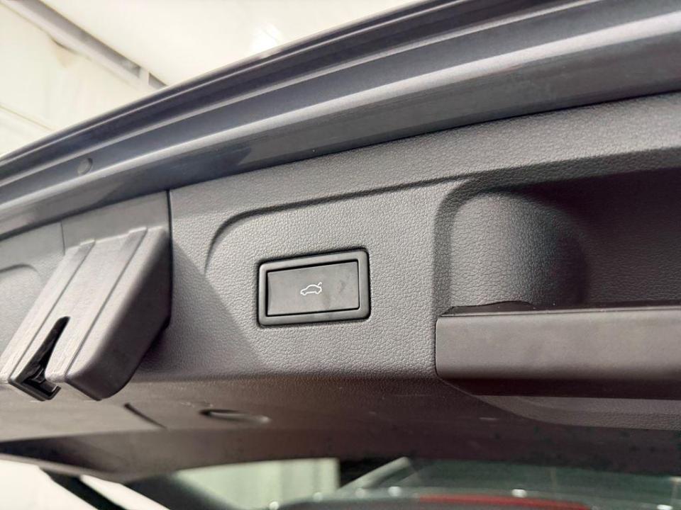 imagen swiper vehículo 16