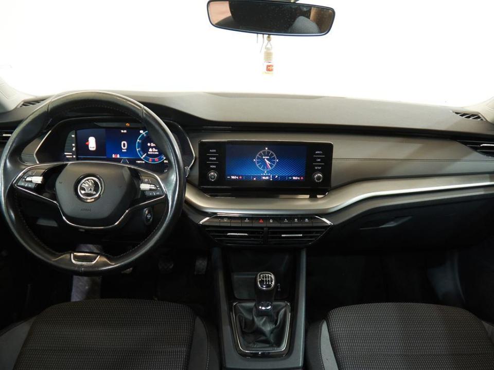 imagen swiper vehículo 4