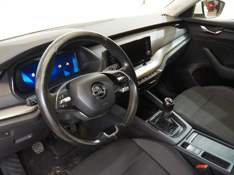 imagen swiper vehículo 9