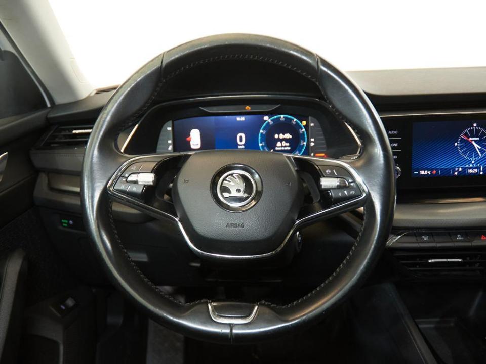 imagen swiper vehículo 11