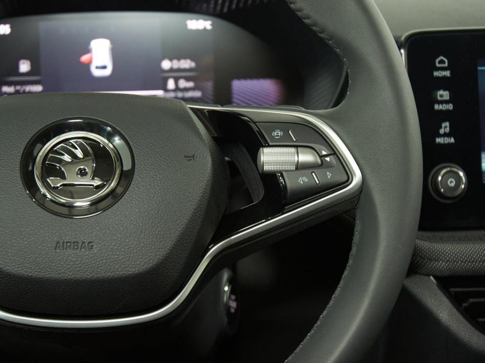 imagen swiper vehículo 13