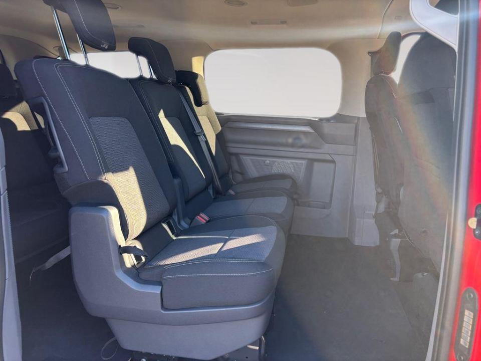 imagen swiper vehículo 6