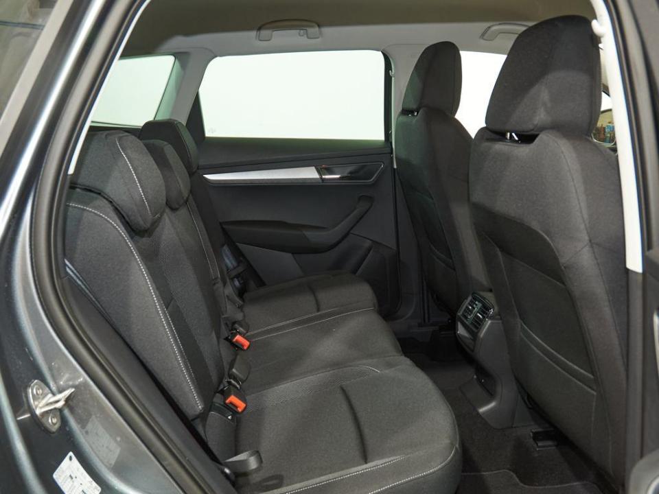 imagen swiper vehículo 6