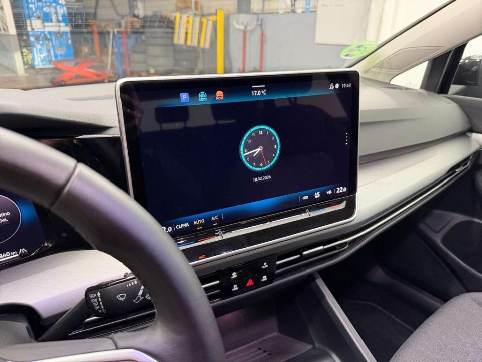 imagen swiper vehículo 13