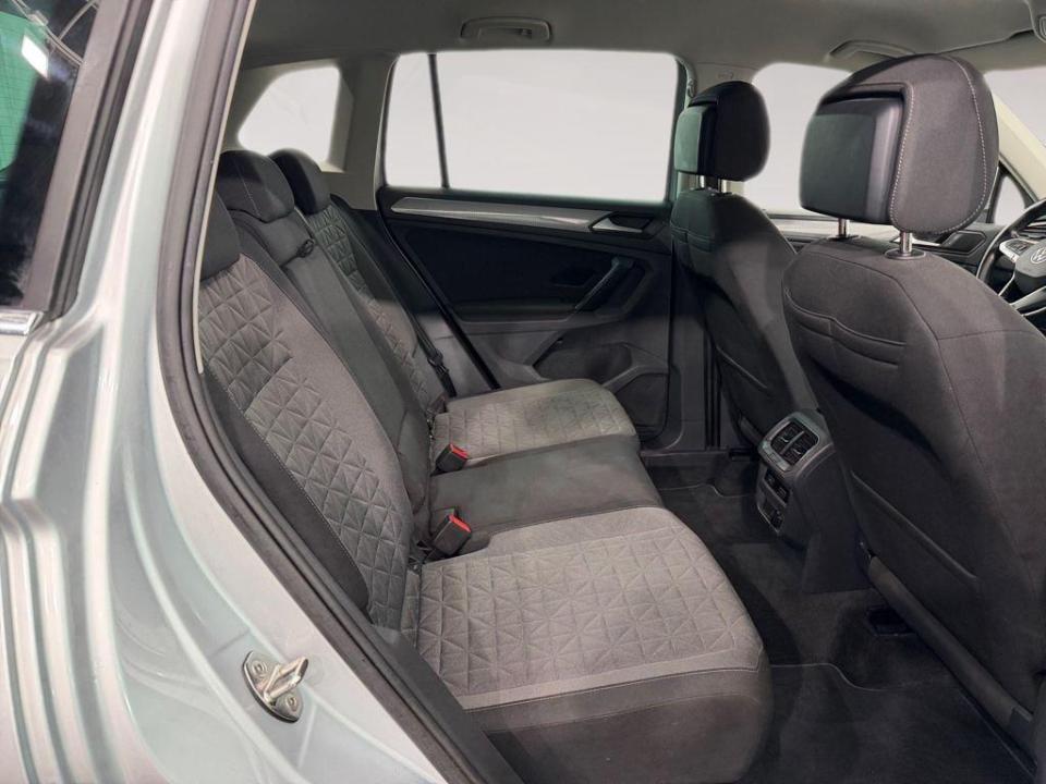 imagen swiper vehículo 6