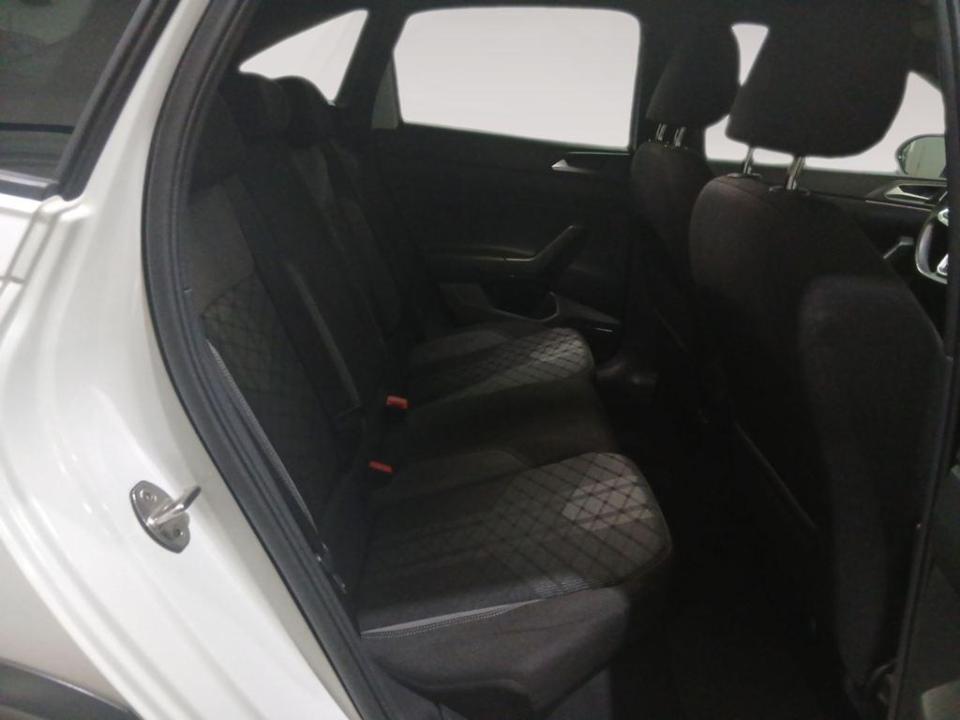 imagen swiper vehículo 6