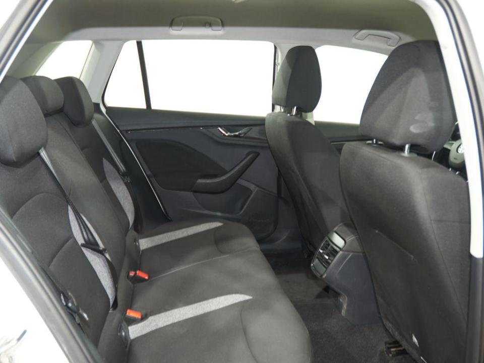 imagen swiper vehículo 6