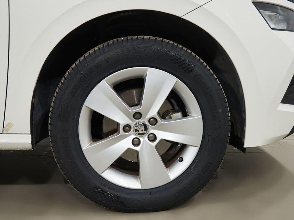 imagen swiper vehículo 8