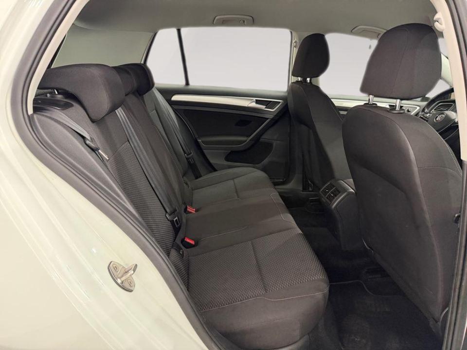 imagen swiper vehículo 6