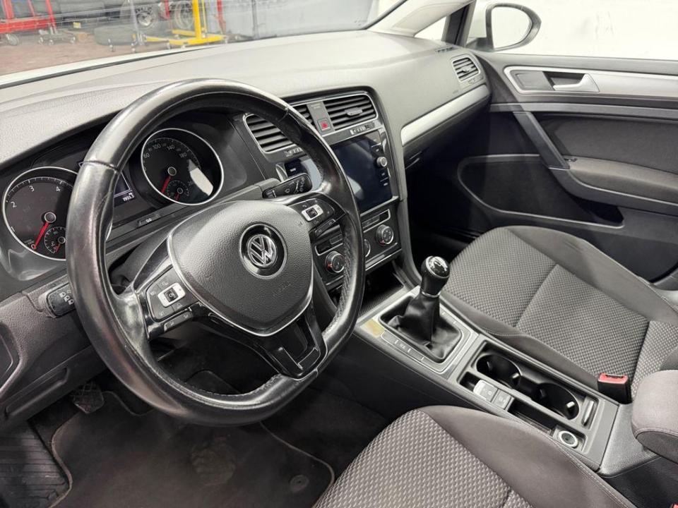 imagen swiper vehículo 13