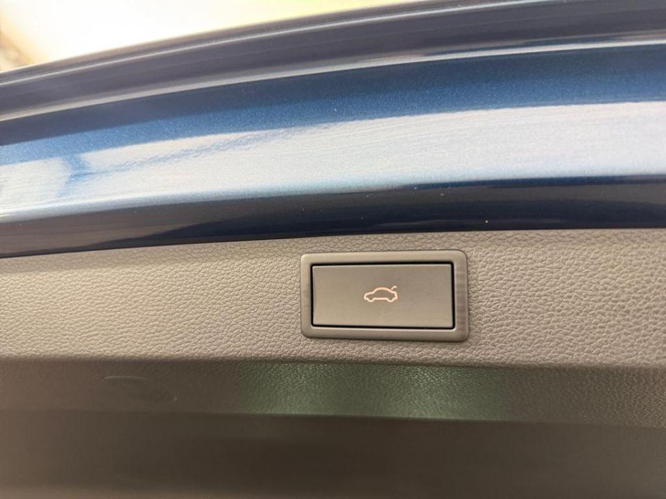 imagen swiper vehículo 13