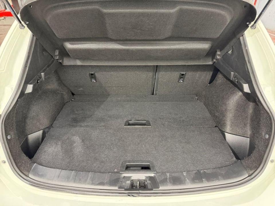 imagen swiper vehículo 7