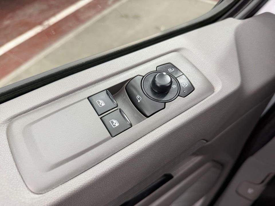 imagen swiper vehículo 12