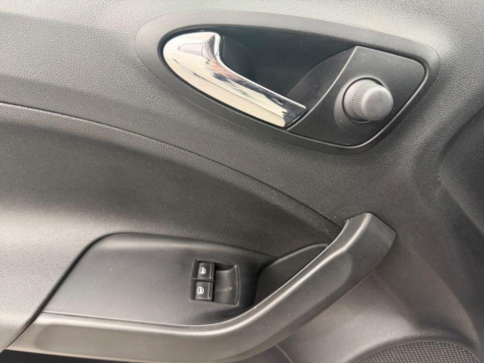 imagen swiper vehículo 14