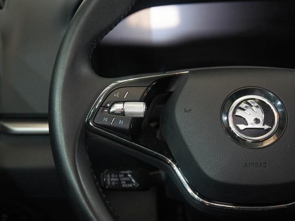 imagen swiper vehículo 11