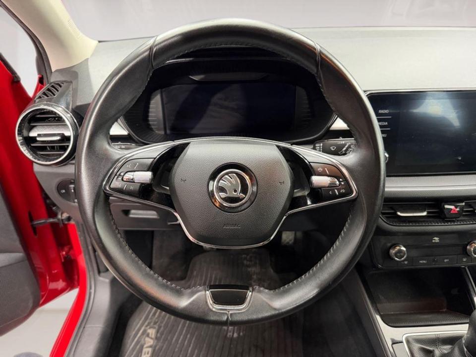 imagen swiper vehículo 9