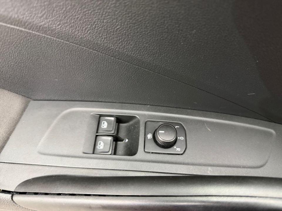 imagen swiper vehículo 13