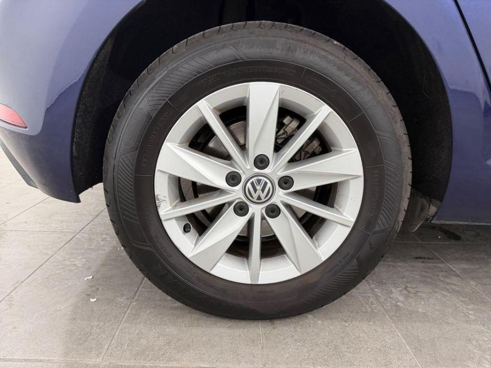 imagen swiper vehículo 8