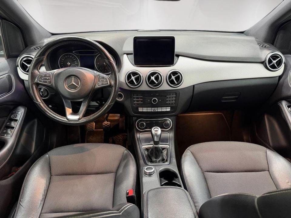 imagen swiper vehículo 4