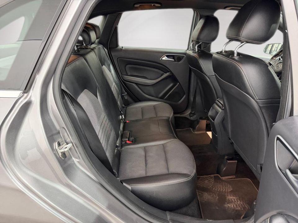 imagen swiper vehículo 6