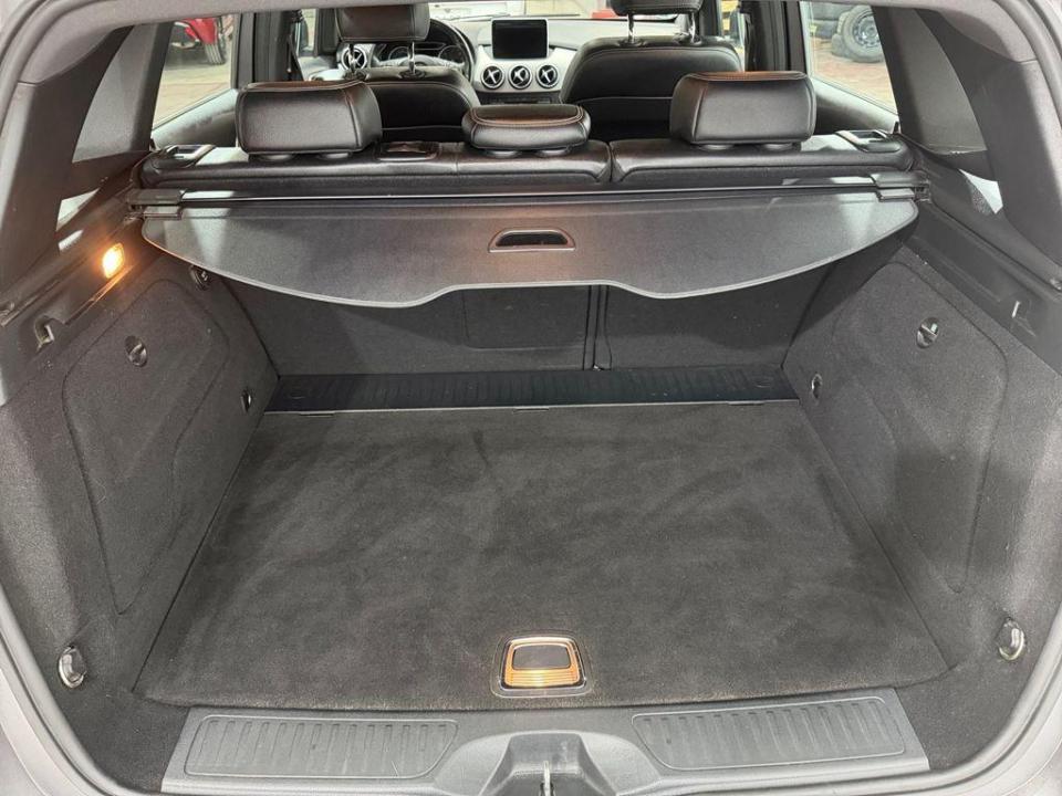 imagen swiper vehículo 7