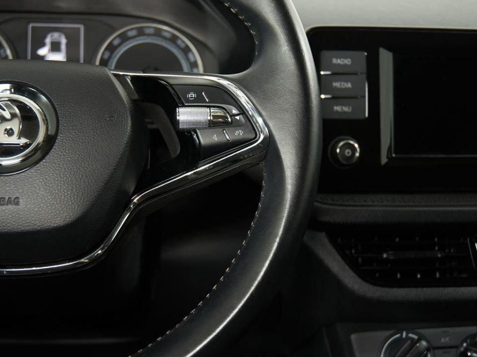 imagen swiper vehículo 10