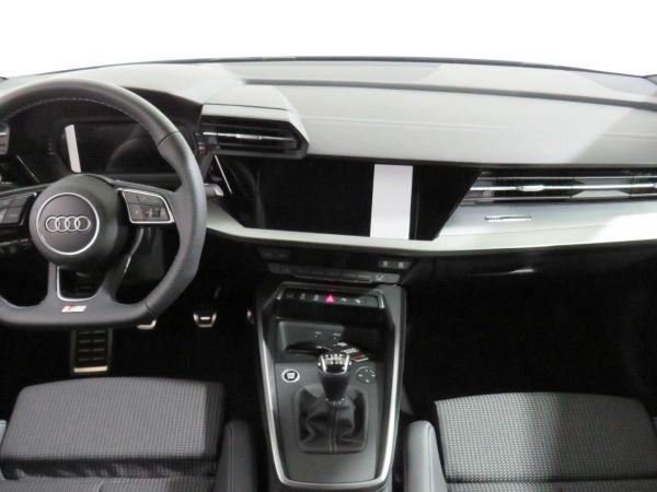 Audi A3 Sedan Black line 35 TDI 110 kW (150 CV)