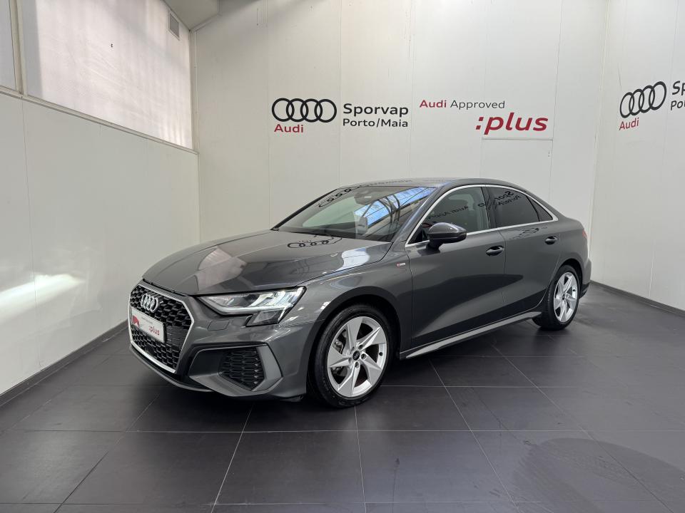 Audi A3 LIMOUSINE 30 TDI S LINE S TRONIC