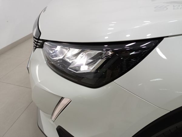 Peugeot 2008 Allure Pack Puretech 130 S&S BVM6