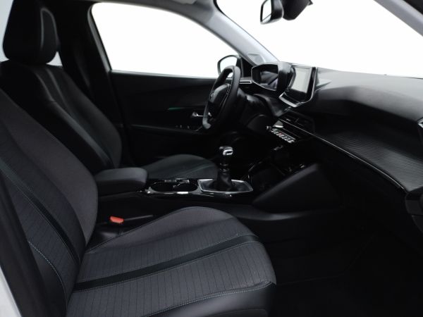 Peugeot 2008 Allure Pack Puretech 130 S&S BVM6