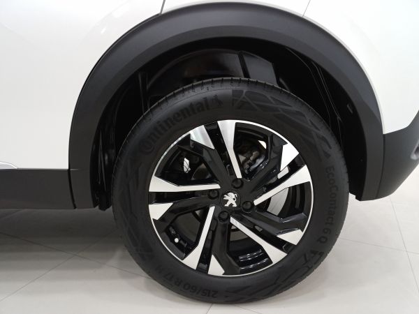 Peugeot 2008 Allure Pack Puretech 130 S&S BVM6