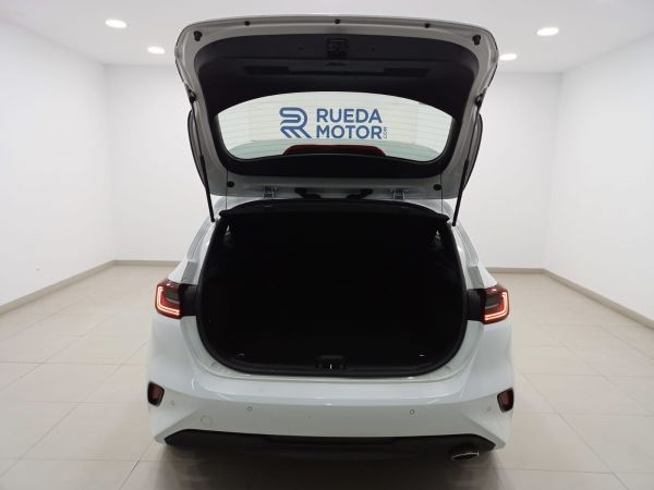 Kia Ceed 1.0 T-GDi 88kW (120CV) Drive