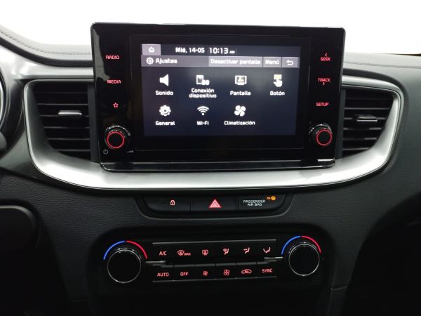 Kia Ceed 1.0 T-GDi 88kW (120CV) Drive