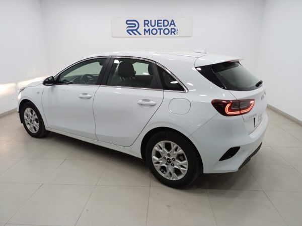 Kia Ceed 1.0 T-GDi 88kW (120CV) Drive